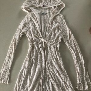 Hard Tail Hooded Cover Up size S